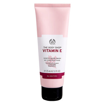 Sữa Rửa Mặt The Body Shop Vitamin E Dưỡng Ẩm Da 125ml